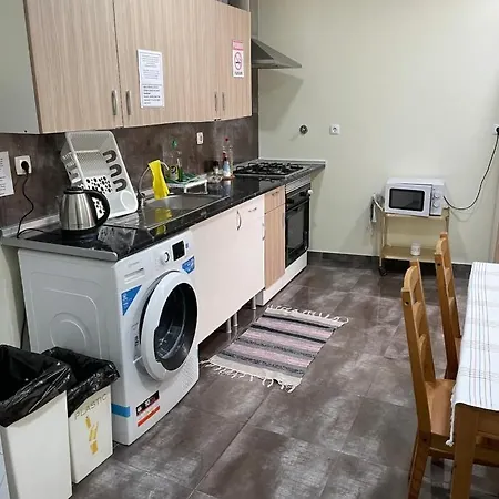 Quarto Iluminado Com Varanda 6 Lisboa